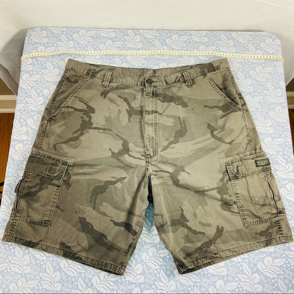 Wrangler Men's Cargo Shorts Camouflage